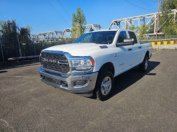 Used 2022 RAM 2500 Tradesman w/ Chrome Appearance Group