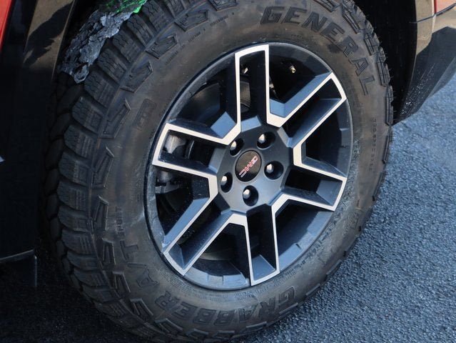 New 2026 GMC Terrain AT4 w/ Convenience Package III AWD/4WD image 41