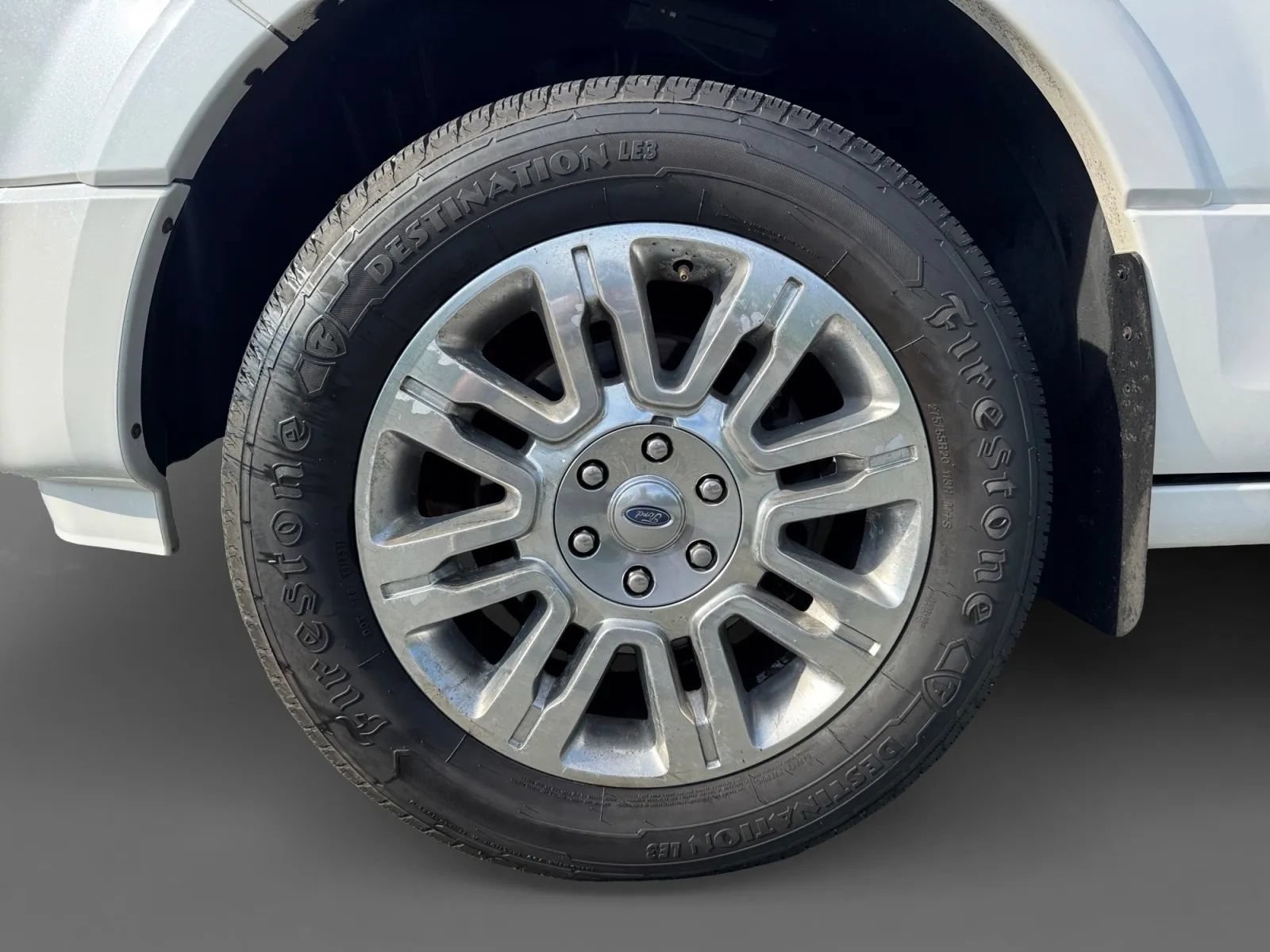 Used 2014 Ford Expedition Limited w/ Equipment Group 301A AWD/4WD image 20