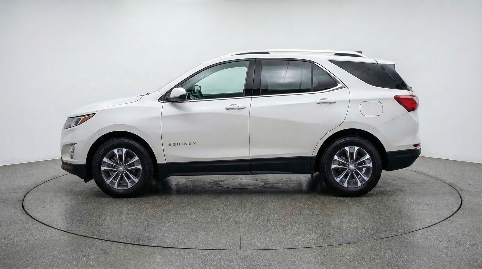 Used 2025 Chevrolet Equinox LT image 5