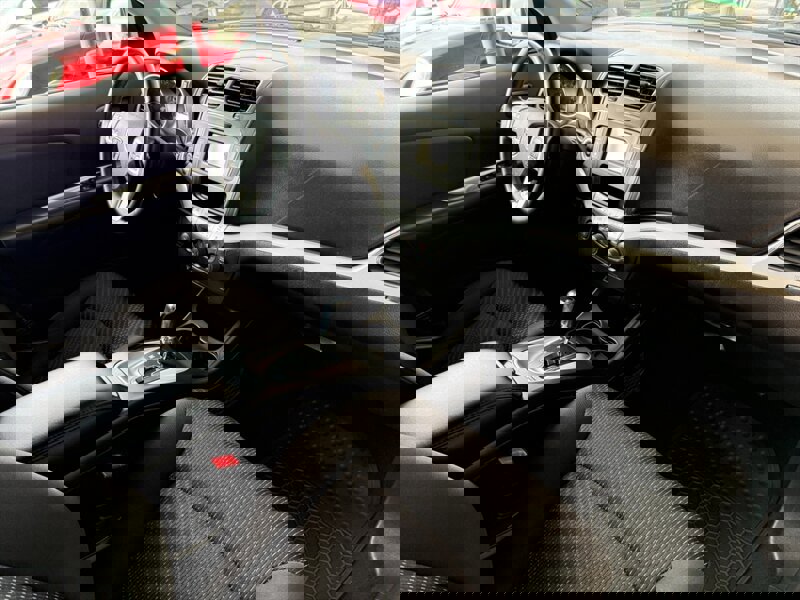 Used 2019 Dodge Journey SE w/ Premium Group image 28