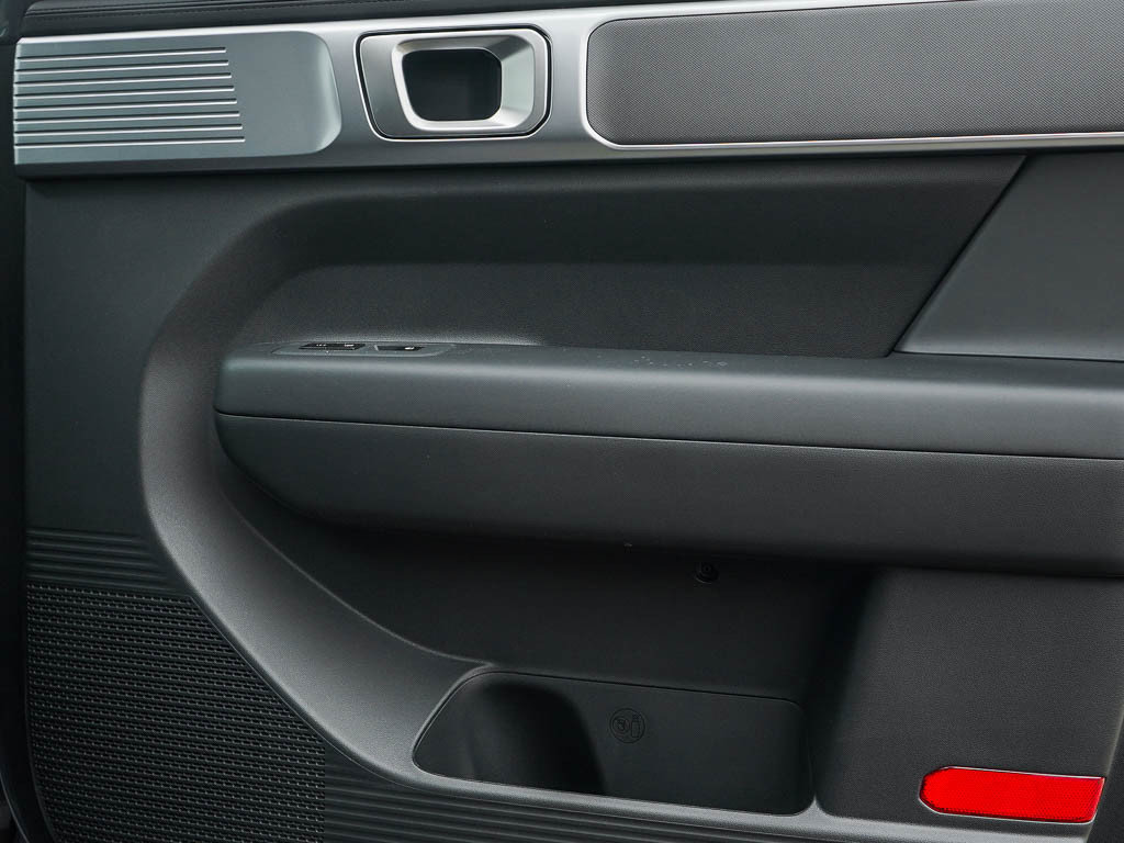 New 2027 Hyundai Santa Fe SE AWD/4WD image 10
