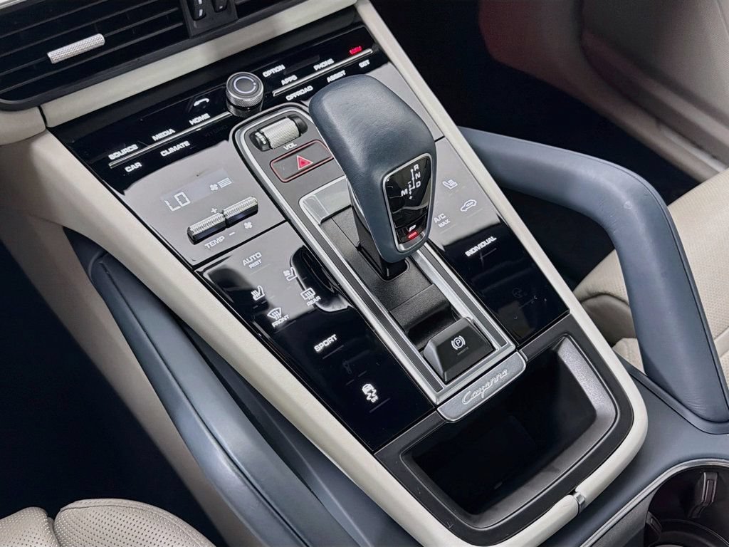Certified 2023 Porsche Cayenne AWD/4WD image 20