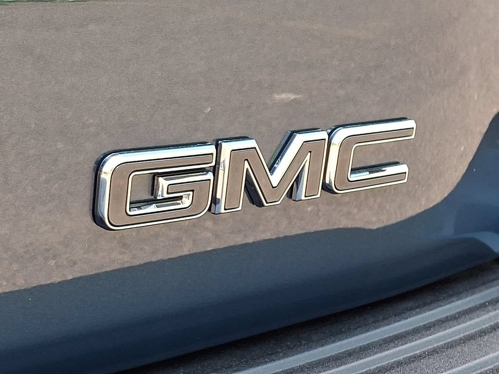 New 2026 GMC Yukon XL Denali Ultimate AWD/4WD image 19