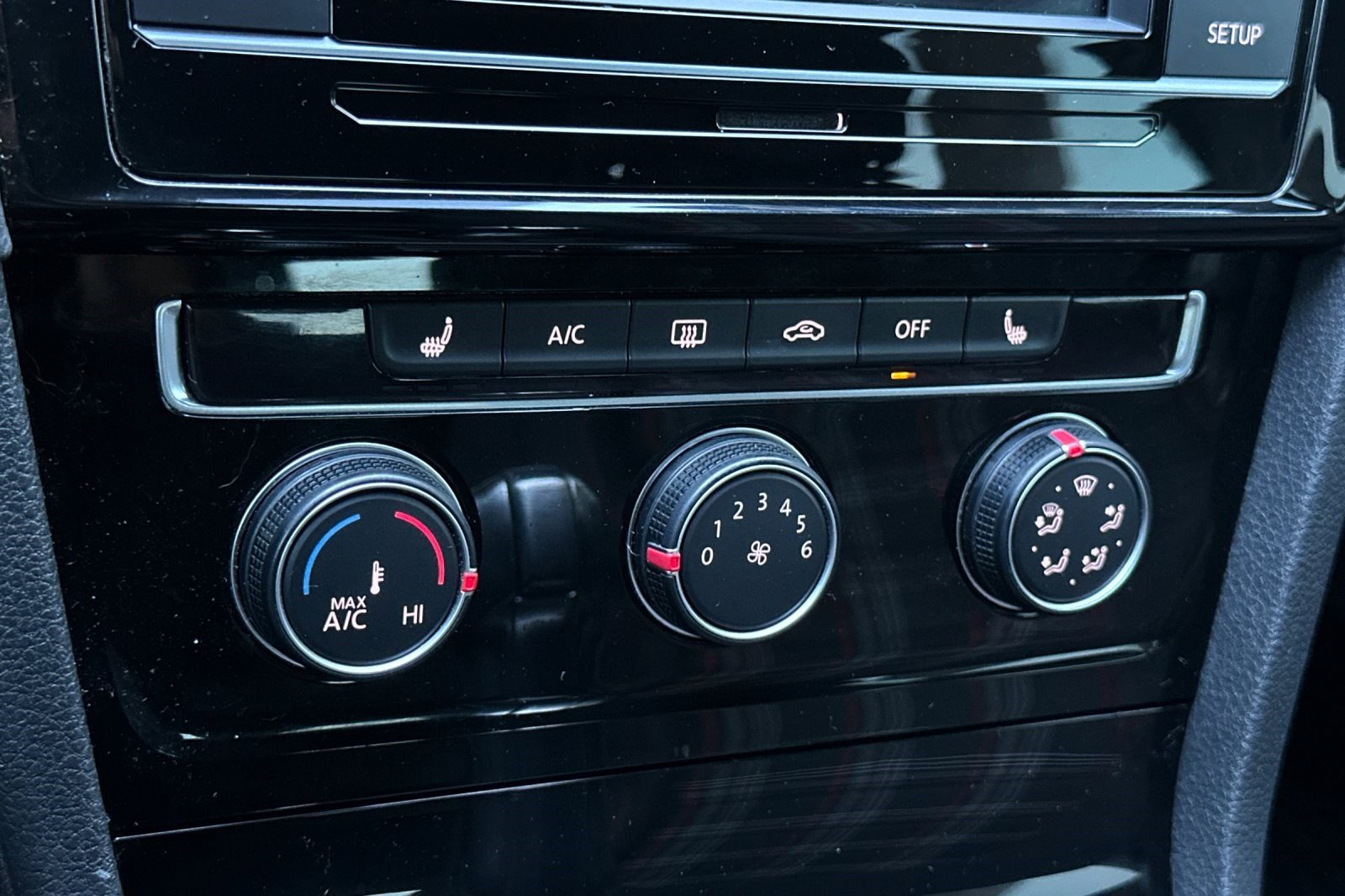 Used 2019 Volkswagen GTI S w/ Driver Assistance Package image 18