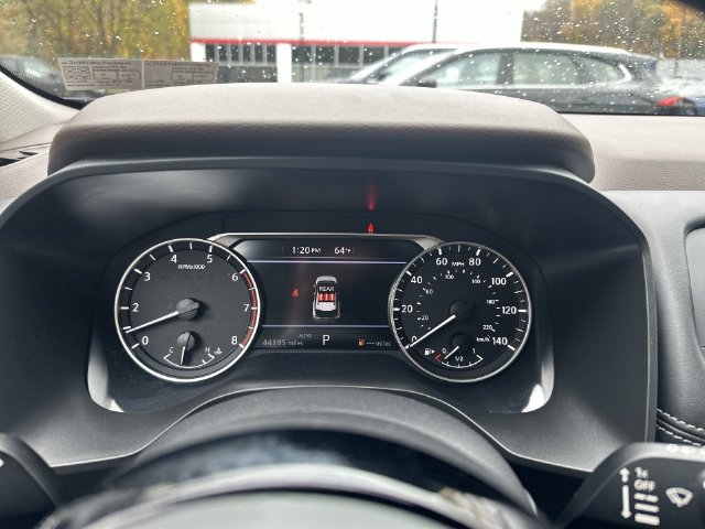 Used 2023 Nissan Rogue SV AWD/4WD image 19