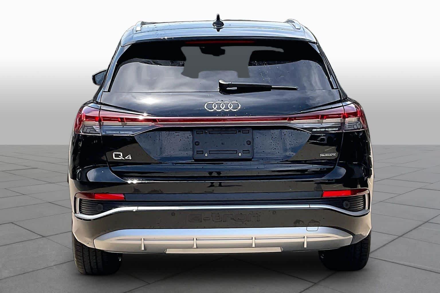 Used 2023 Audi Q4 e-tron Premium w/ Convenience Package AWD/4WD image 4
