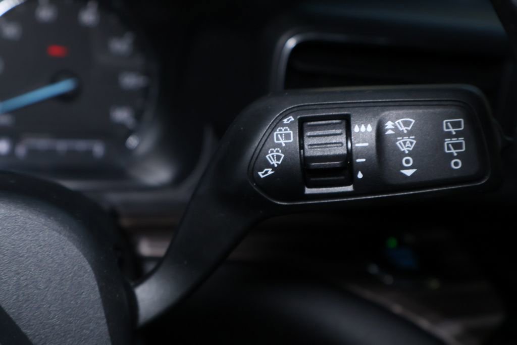 Used 2021 Ford Explorer Limited image 28