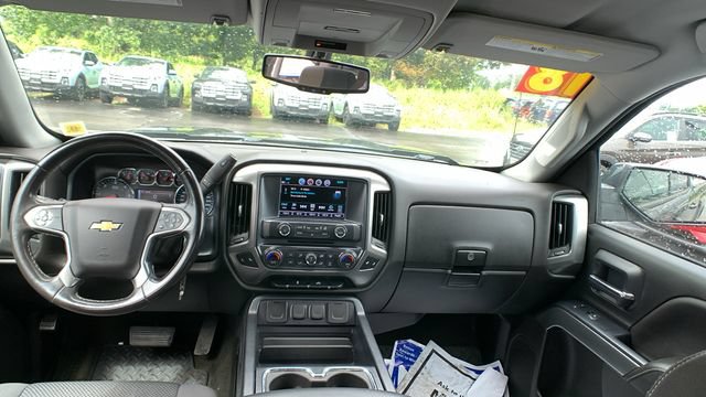 Used 2018 Chevrolet Silverado 1500 LT w/ All Star Edition AWD/4WD image 22