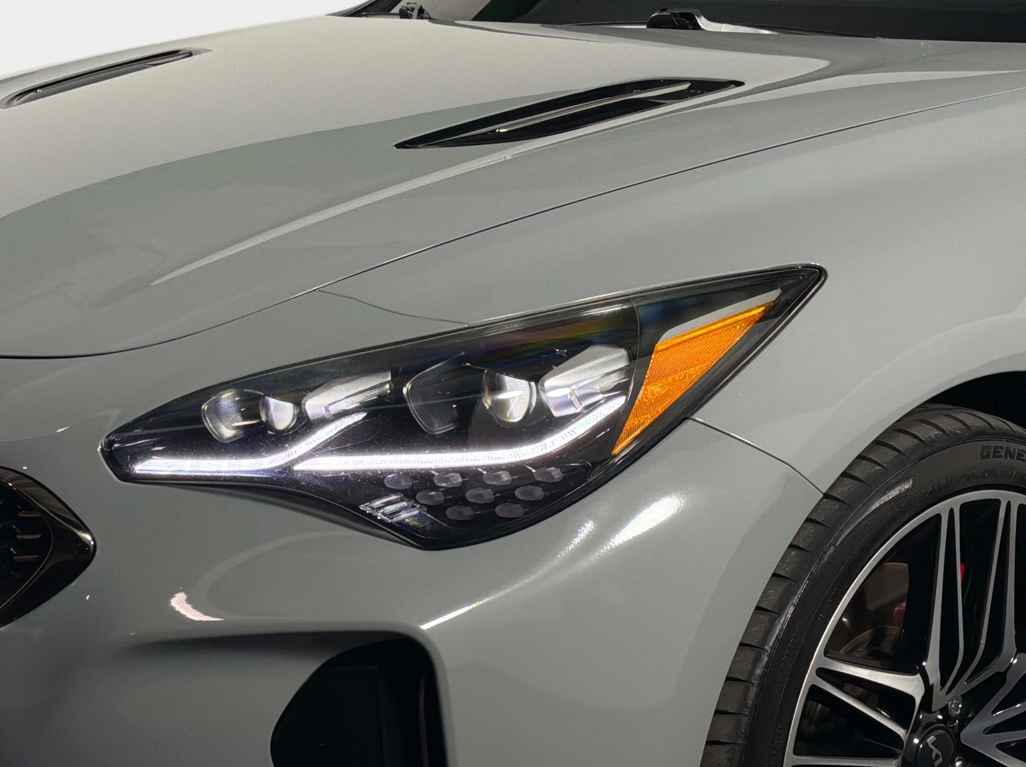 Used 2023 Kia Stinger GT2 w/ Red Interior Color Package RWD image 17