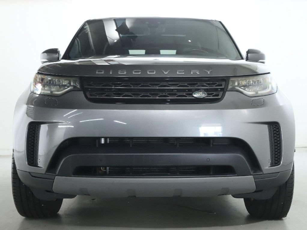 Used 2017 Land Rover Discovery SE AWD/4WD image 13