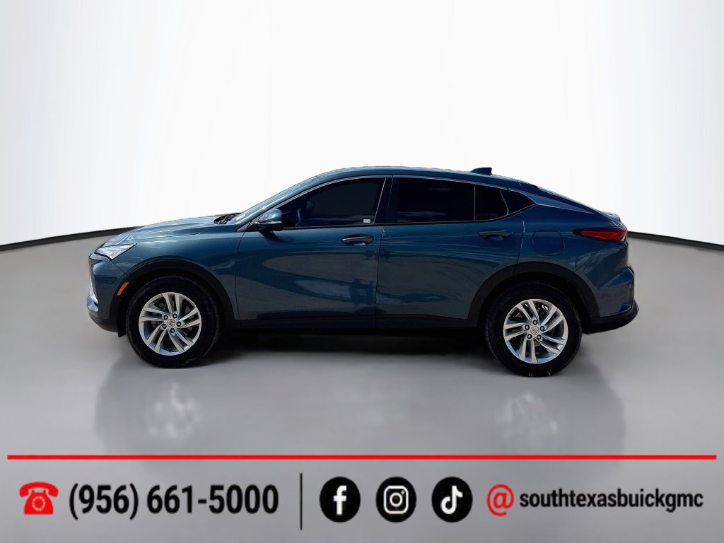 Used 2025 Buick Envista Preferred w/ Convenience II Package FWD image 4