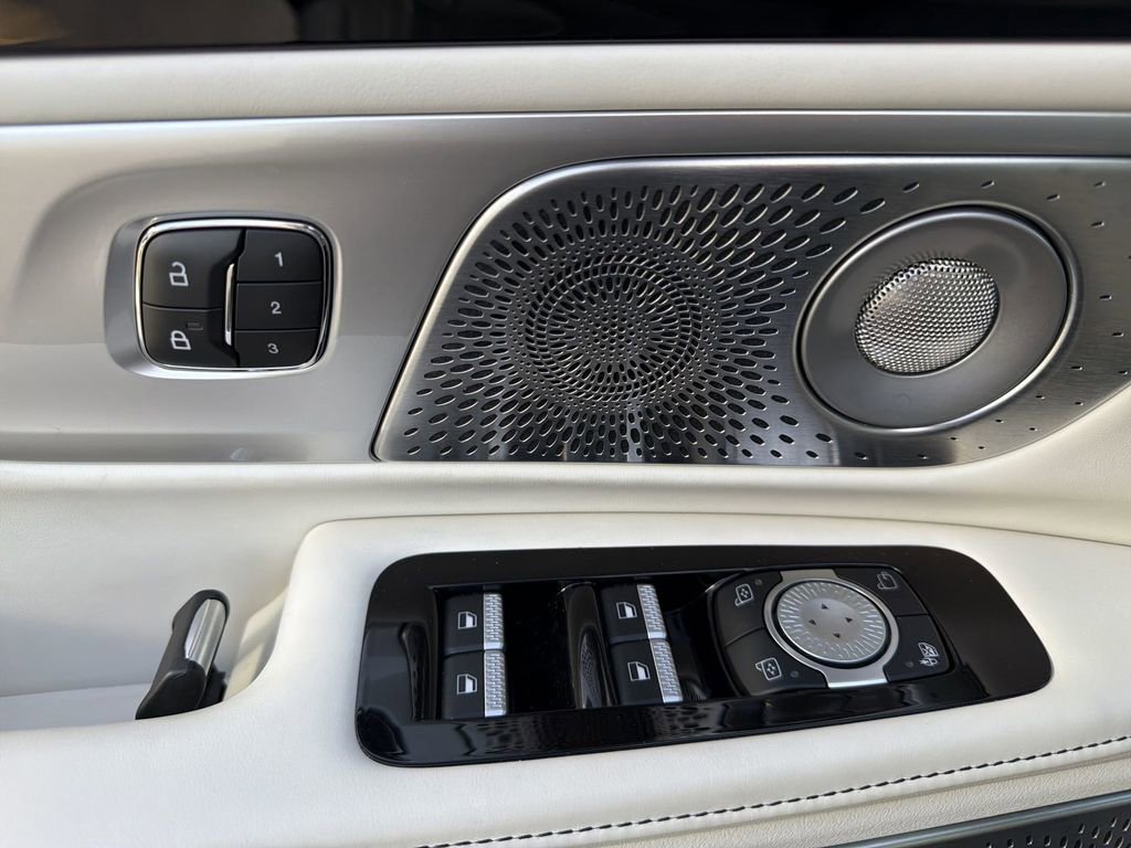 Used 2024 Lincoln Nautilus Black Label AWD/4WD image 15