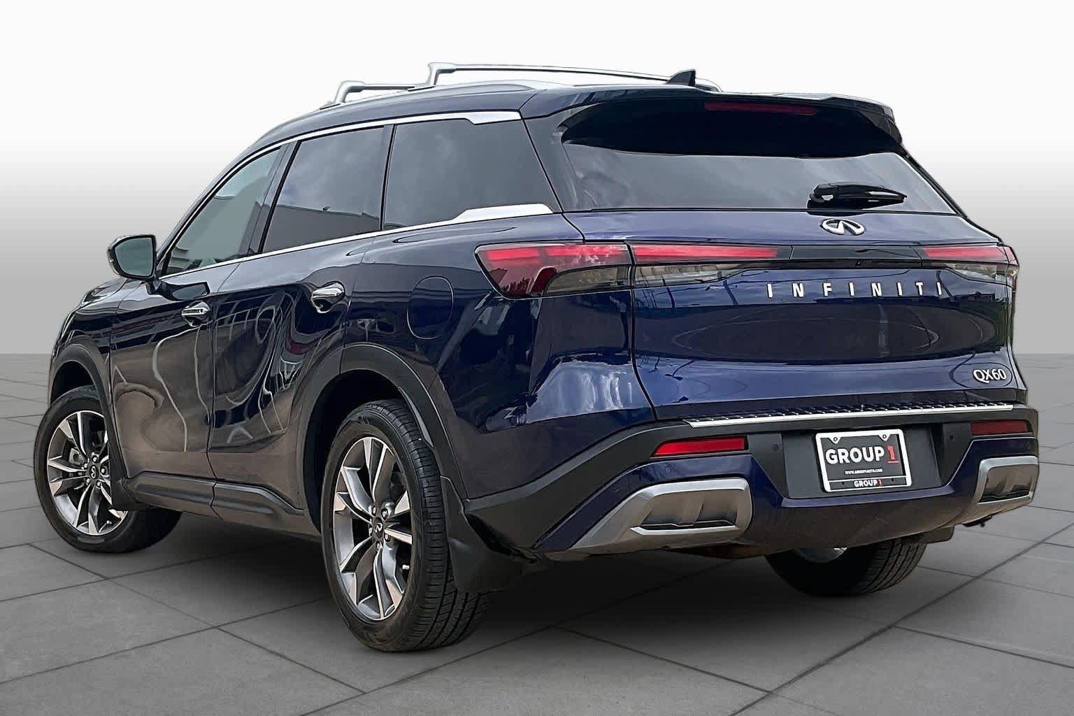 Used 2022 INFINITI QX60 Luxe w/ Cargo Package FWD image 12