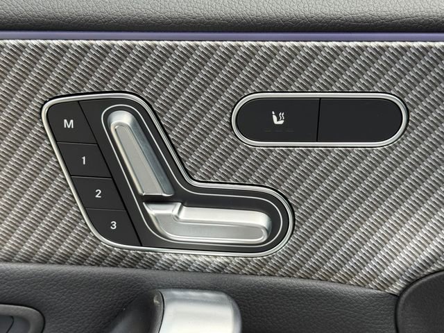 Certified 2025 Mercedes-Benz CLA 250 4MATIC image 15