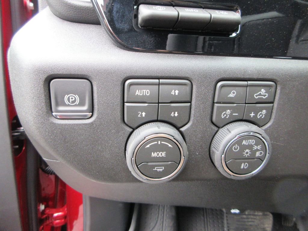 New 2026 Chevrolet Silverado 3500 High Country w/ High Country Premium Package image 27