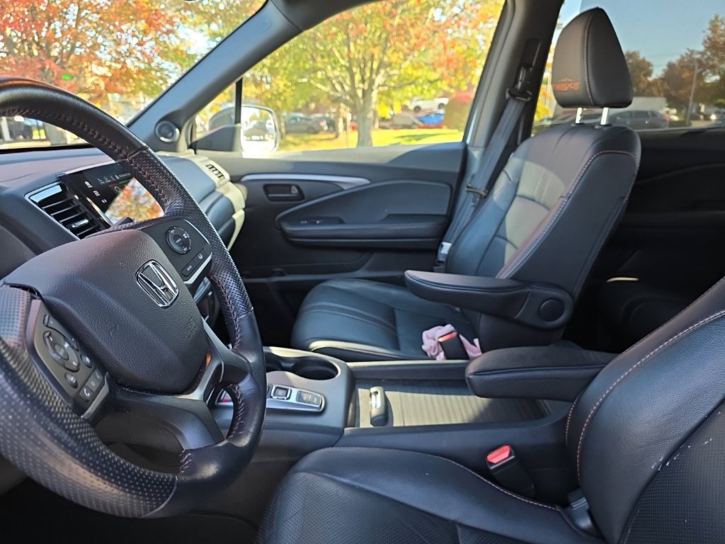 Used 2022 Honda Pilot TrailSport image 23