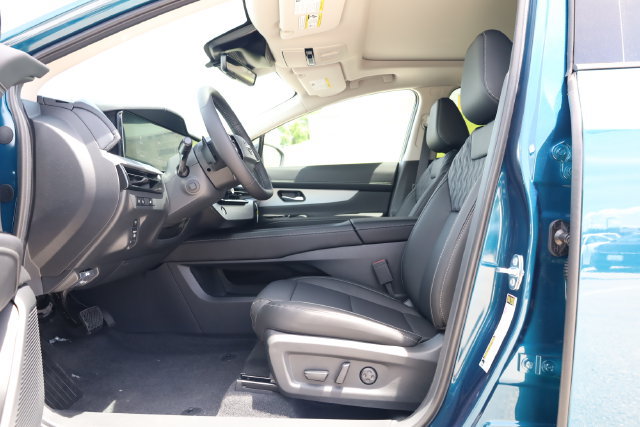 New 2026 Nissan Murano Platinum w/ Cargo Package AWD/4WD image 11