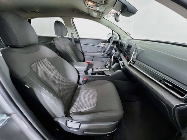 Used 2023 Kia Sportage LX AWD/4WD image 36