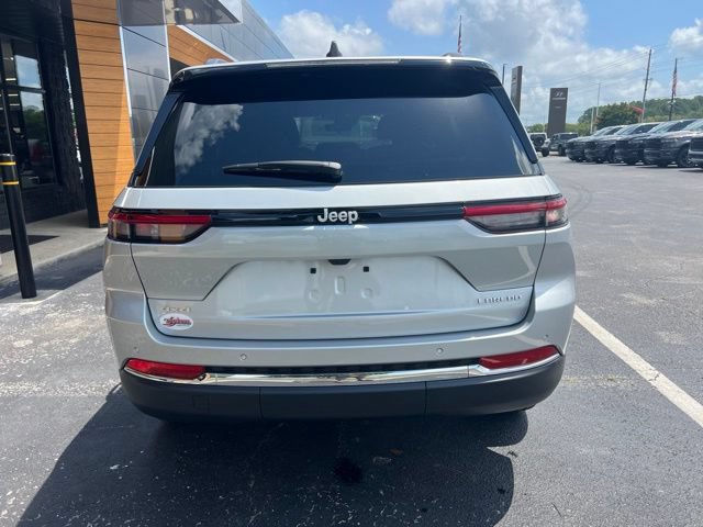 New 2026 Jeep Grand Cherokee Laredo X AWD/4WD image 23