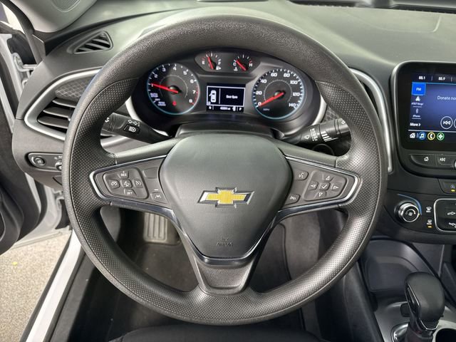 Used 2023 Chevrolet Malibu LS FWD image 11