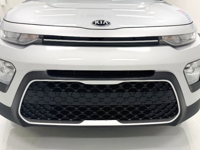 Used 2020 Kia Soul LX FWD image 17