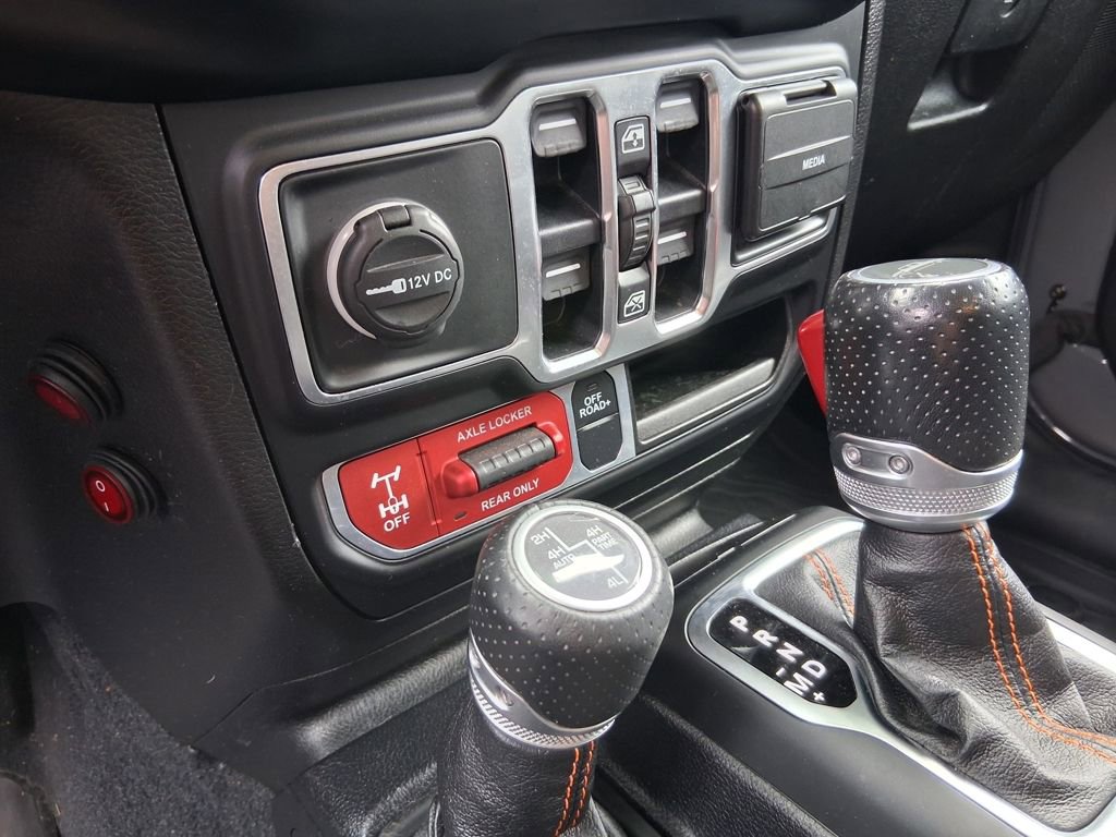 Certified 2021 Jeep Gladiator Mojave AWD/4WD image 17