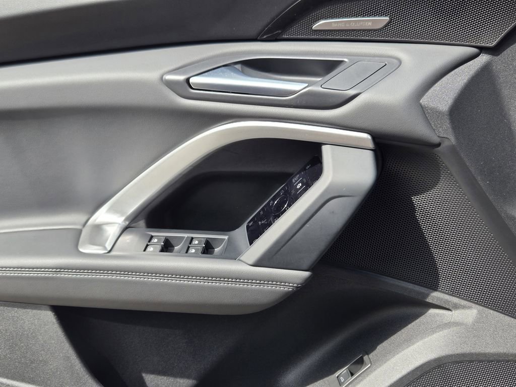 Certified 2025 Audi Q5 Premium w/ Premium Plus AWD/4WD image 28