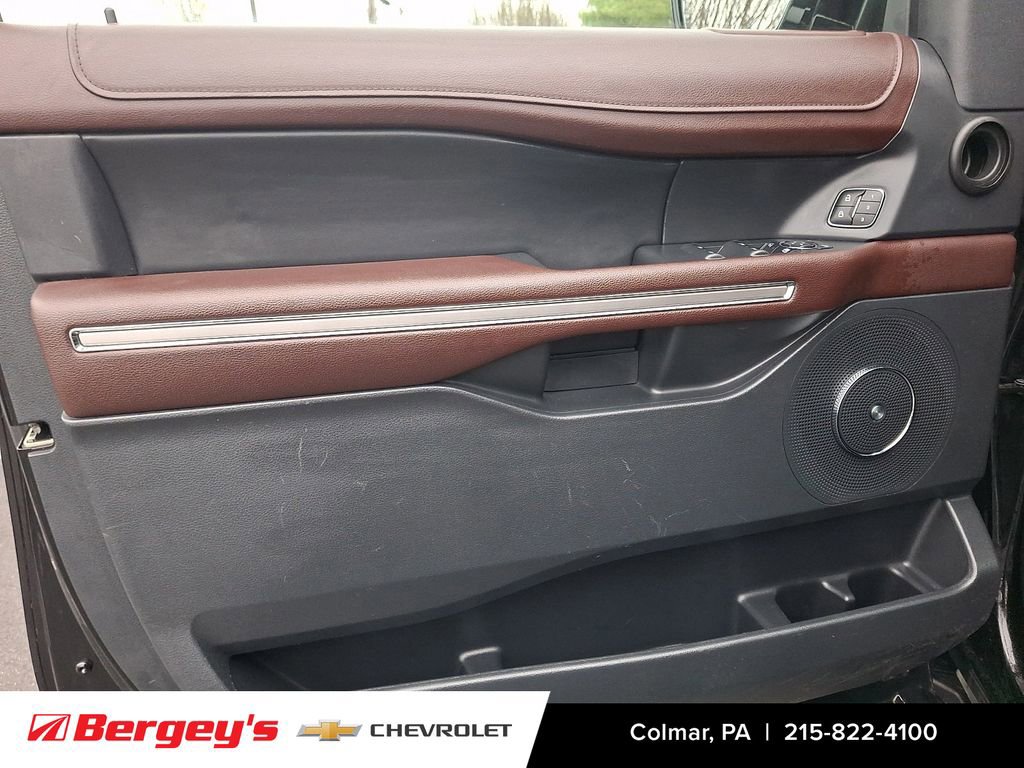 Used 2024 Ford Expedition Max Limited AWD/4WD image 17