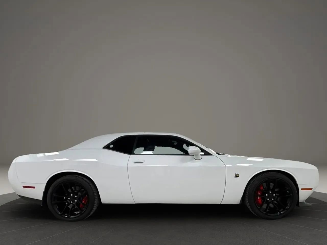 Used 2023 Dodge Challenger R/T Scat Pack w/ Plus Package image 6