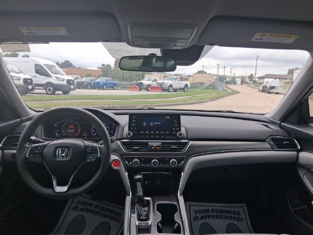 Used 2019 Honda Accord LX image 19