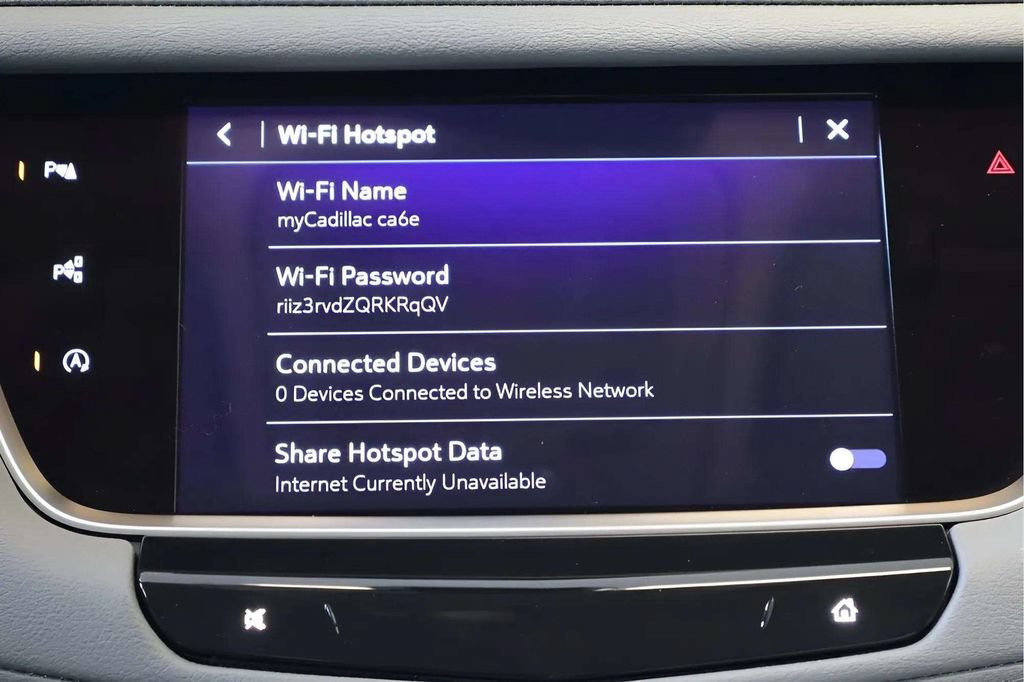 Used 2025 Cadillac XT5 Premium Luxury w/ Technology Package FWD image 13