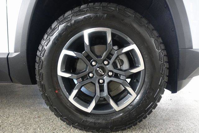 New 2026 Chevrolet Equinox ACTIV w/ Convenience Package III image 27