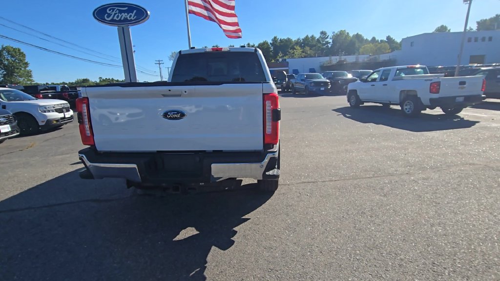 Used 2026 Ford F350 Lariat w/ Lariat Ultimate Package AWD/4WD image 19