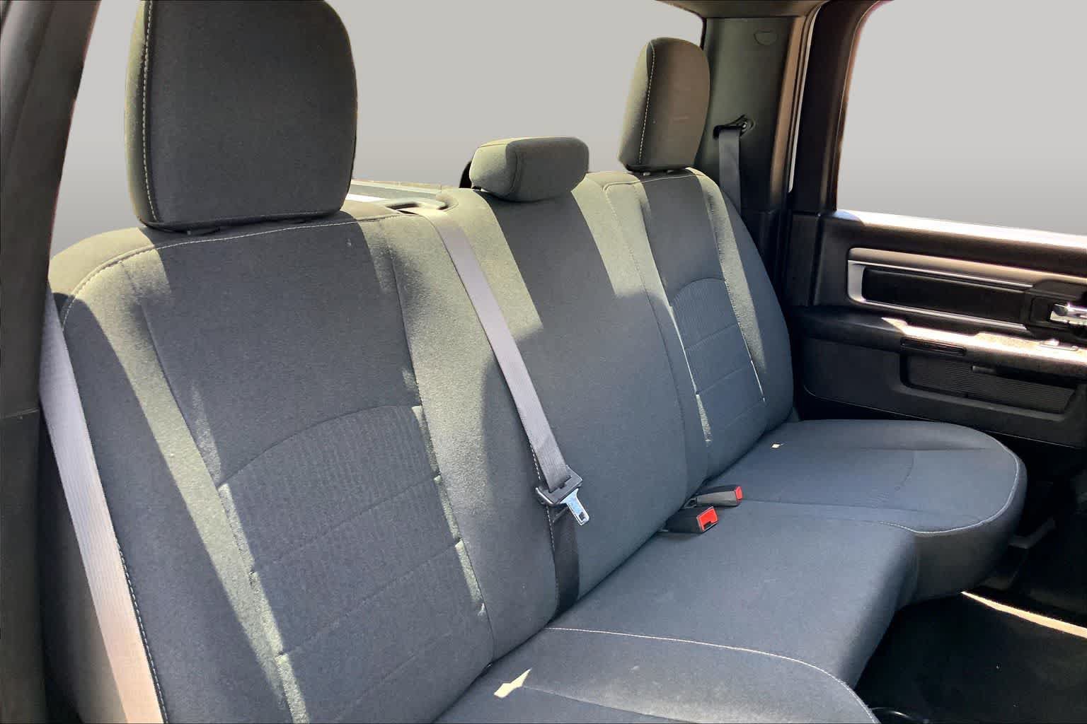 Used 2024 RAM 1500 Warlock AWD/4WD image 20