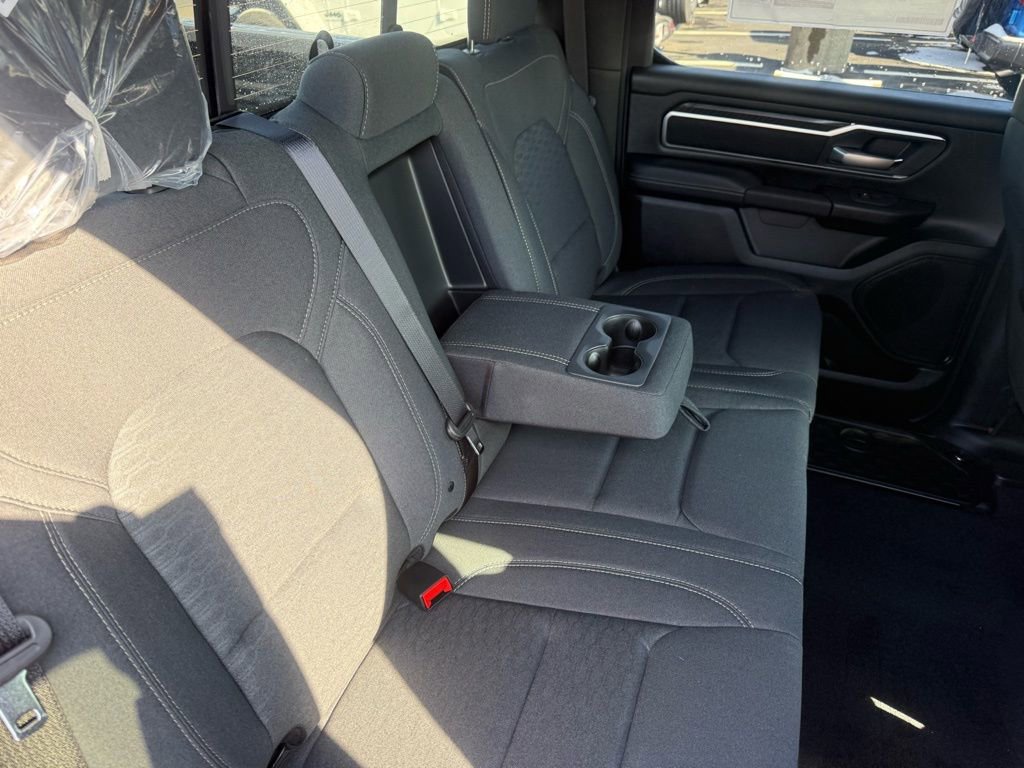 New 2026 RAM 1500 4x4 Crew Cab image 23