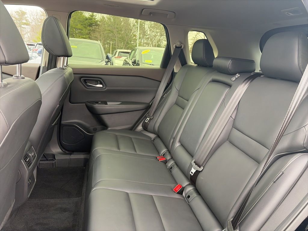 Certified 2023 Nissan Rogue SL image 16