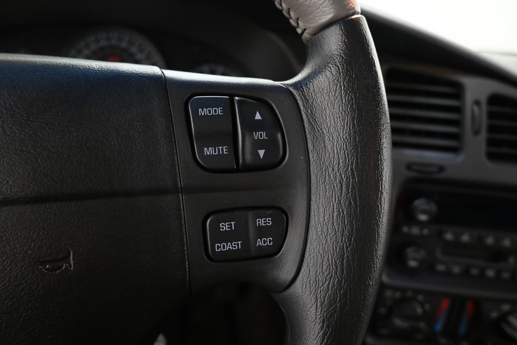 Used 2003 Chevrolet Monte Carlo SS FWD image 22