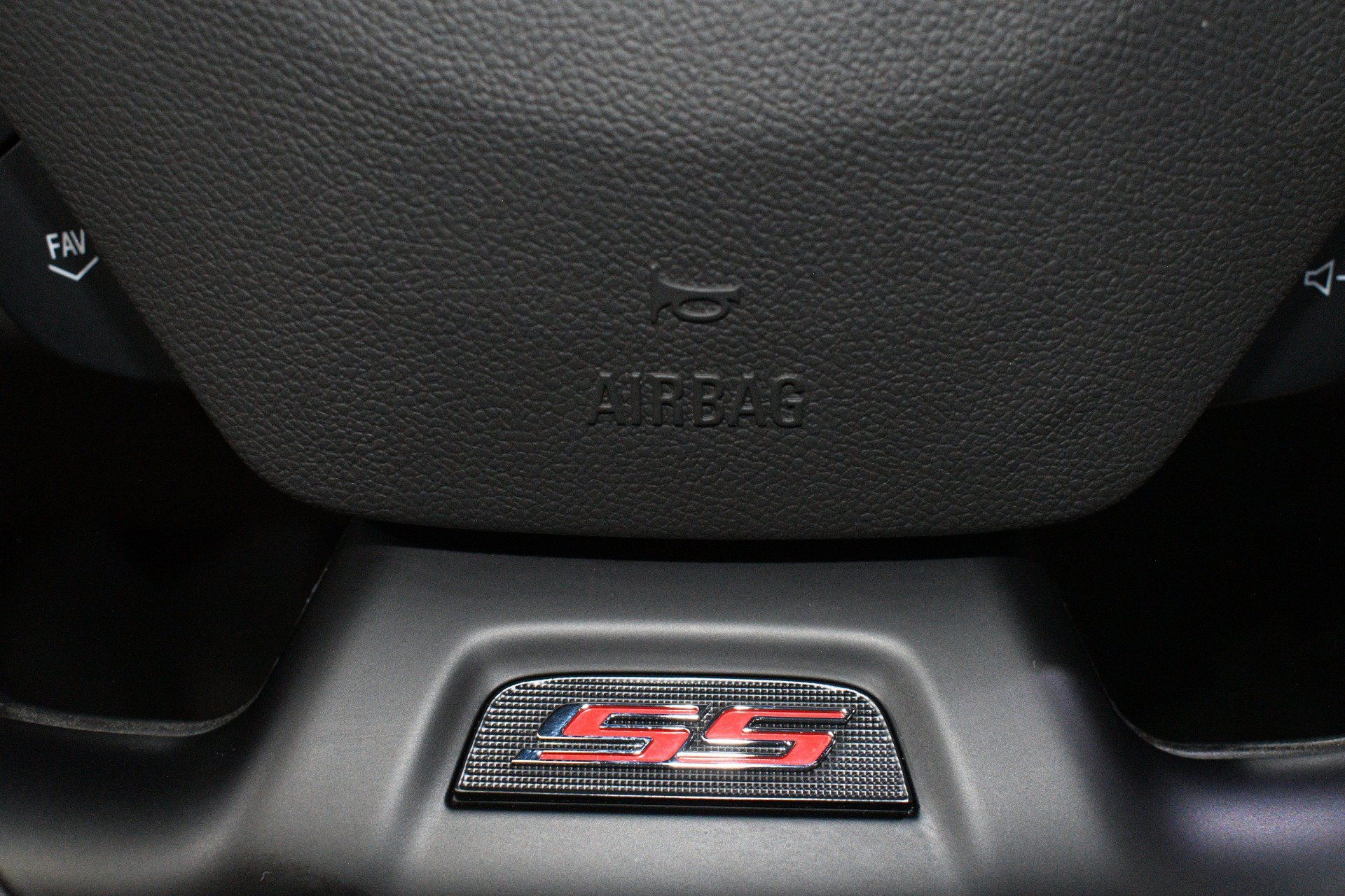 Used 2021 Chevrolet Camaro SS RWD image 34