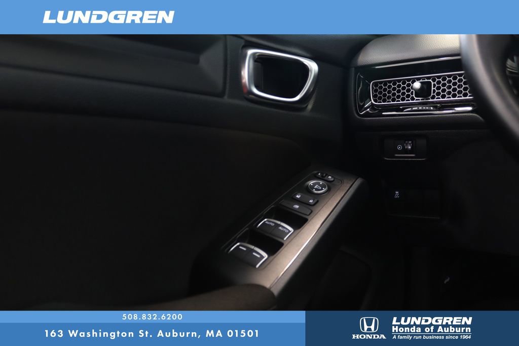 Used 2025 Honda Civic Sport image 26