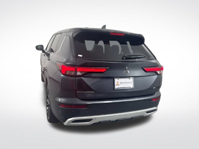 Used 2024 Mitsubishi Outlander SE AWD/4WD image 30