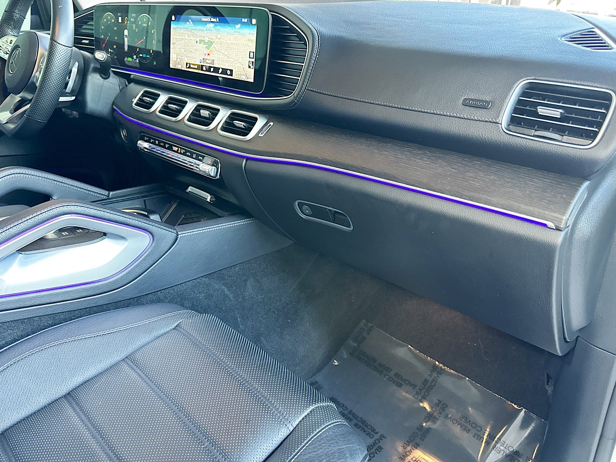 Used 2023 Mercedes-Benz GLS 580 4MATIC image 32