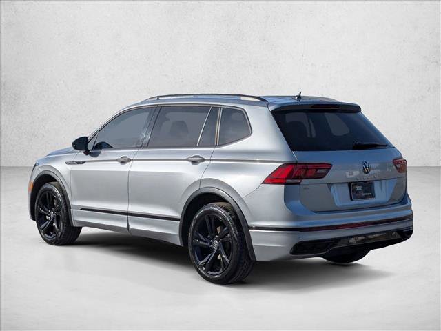 Used 2023 Volkswagen Tiguan SE R-Line image 10