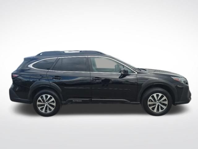 Used 2023 Subaru Outback Premium AWD/4WD image 4