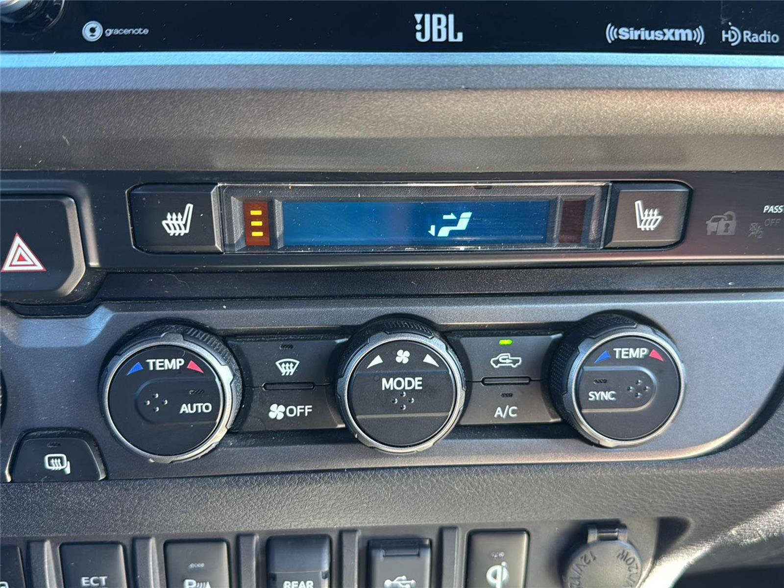 Used 2020 Toyota Tacoma TRD Sport w/ TRD Premium Sport Package image 25