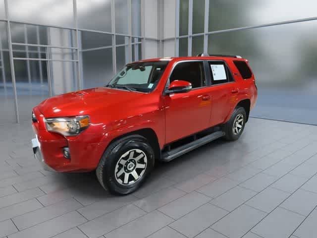 Certified 2022 Toyota 4Runner TRD Off-Road Premium w/ Moonroof Package AWD/4WD image 4