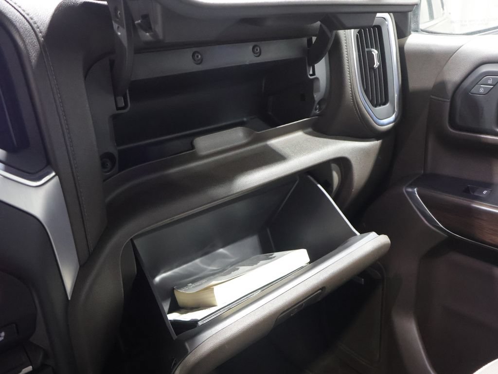 Used 2022 GMC Sierra 1500 SLT AWD/4WD image 29