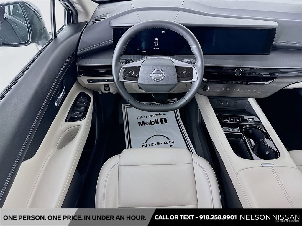 Certified 2025 Nissan Murano SV image 21