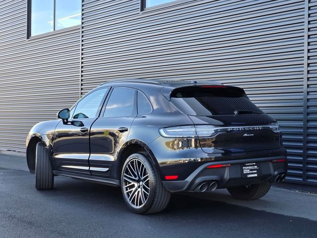 Used 2025 Porsche Macan image 3