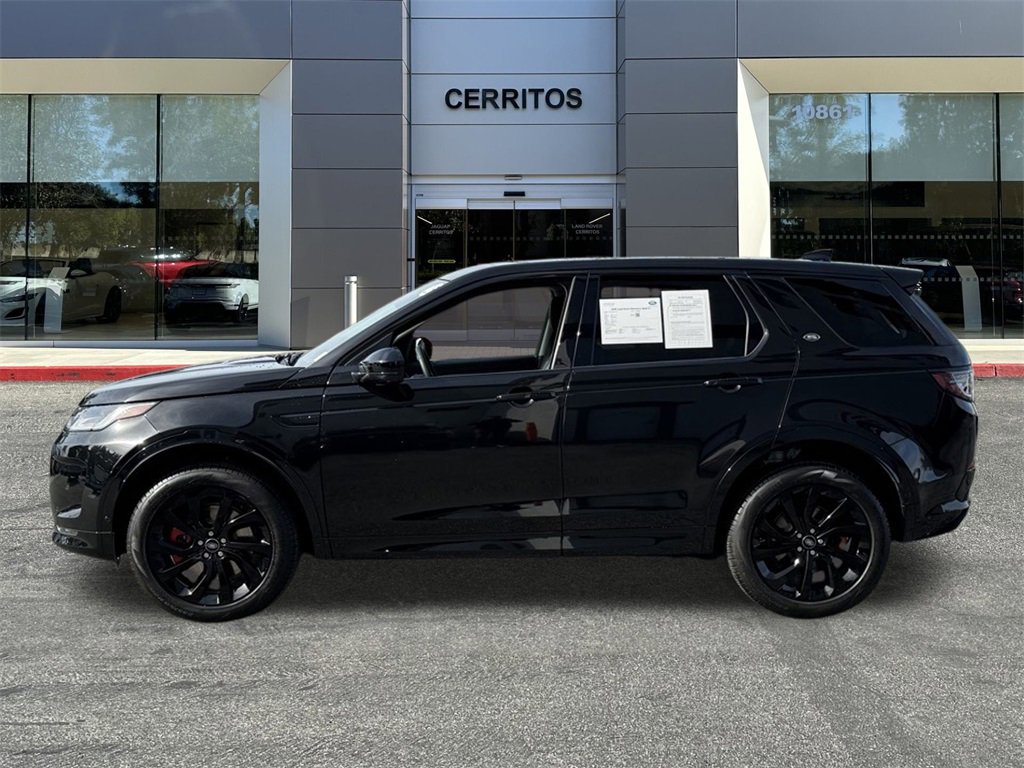 Used 2025 Land Rover Discovery Sport S image 9